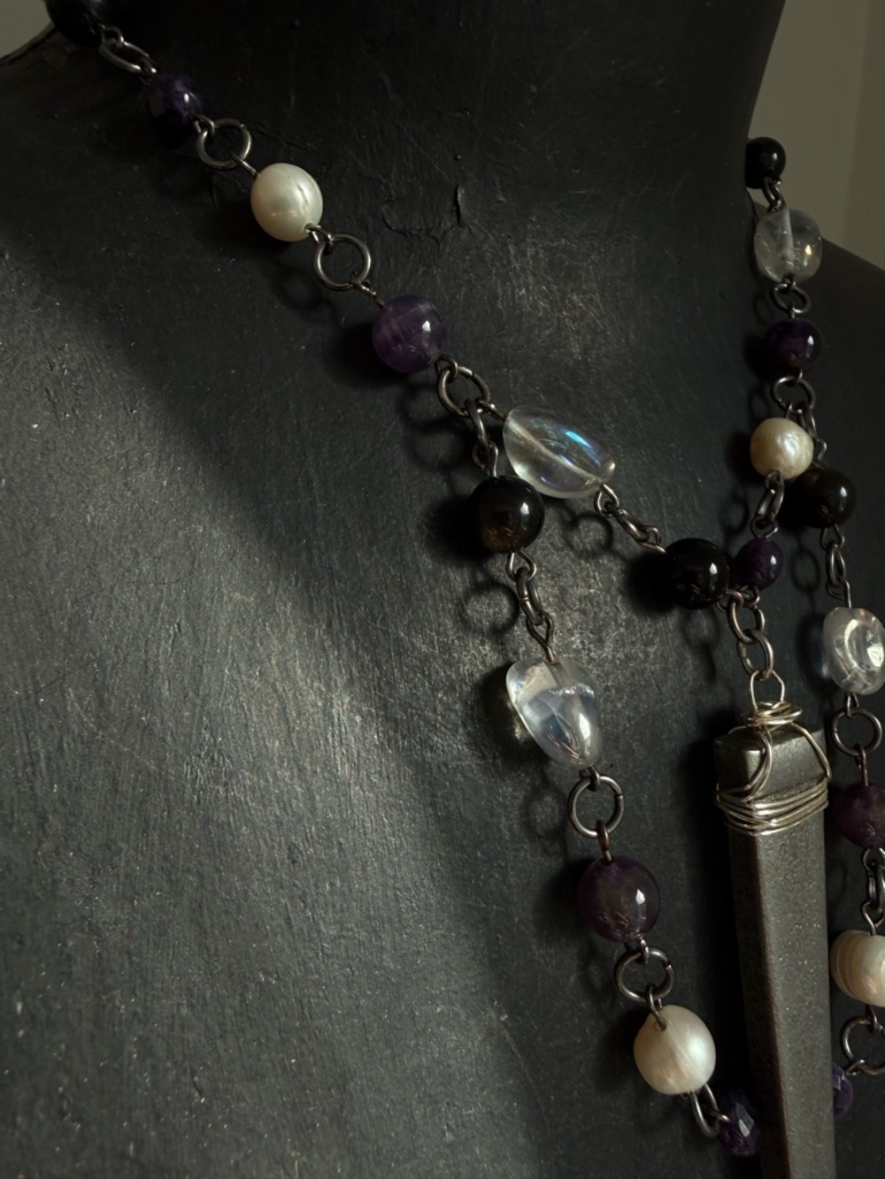 Pearl quartz Amethyst Pendant Necklace with coffin nail jewelry gothic necklace - Picture 3 of 10
